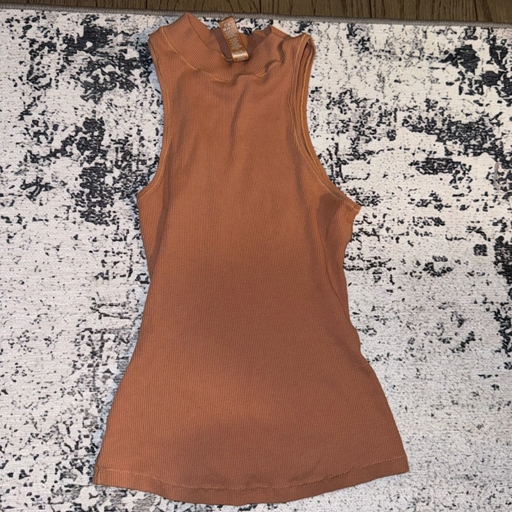 Skims tank